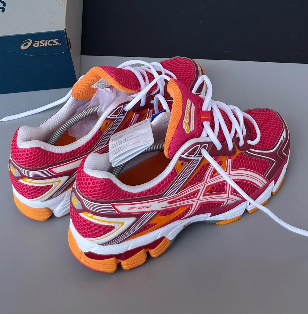 Asics GT-1000 Running