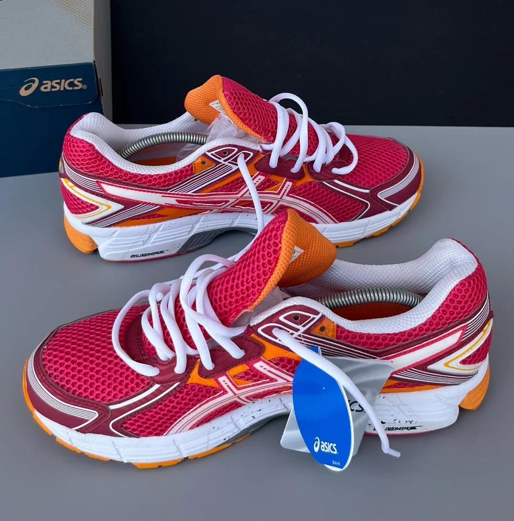 Asics GT-1000 Running